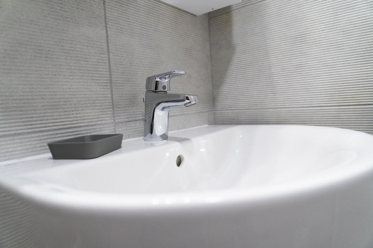 Citadela North 1Br Apartment W Security And Self Check In Boekarest Buitenkant foto