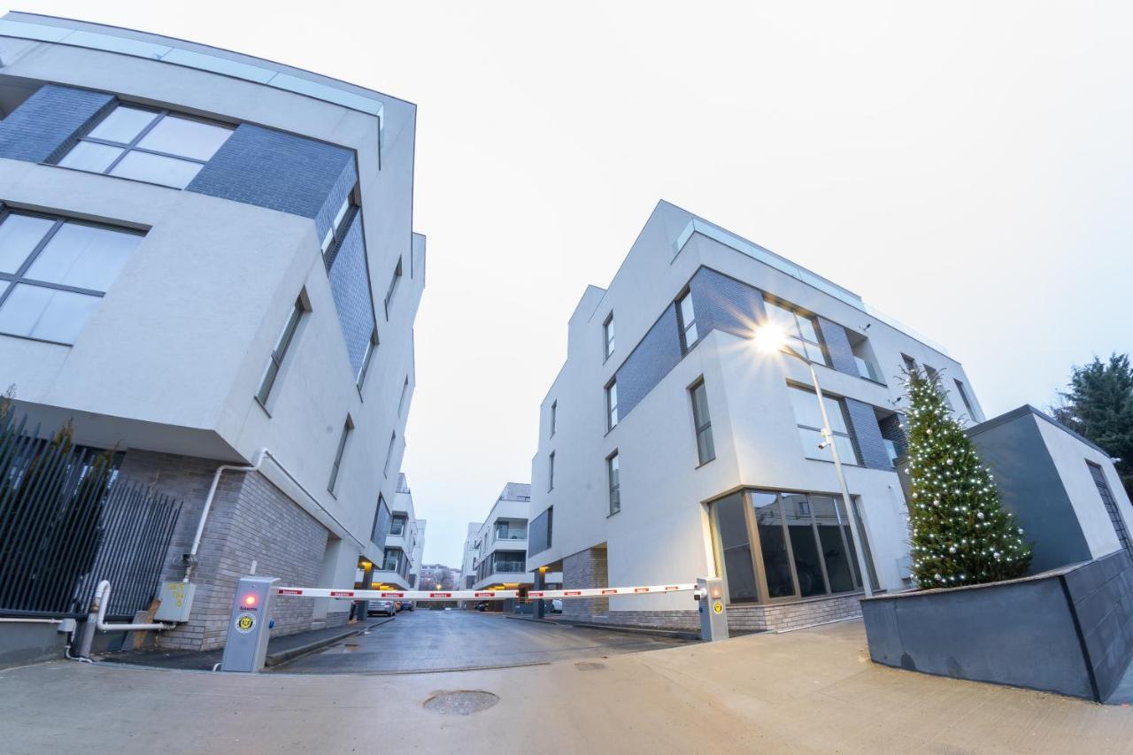 Citadela North 1Br Apartment W Security And Self Check In Boekarest Buitenkant foto